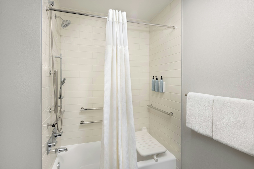 Courtyard by Marriott Springfield Airport, Billede 5
