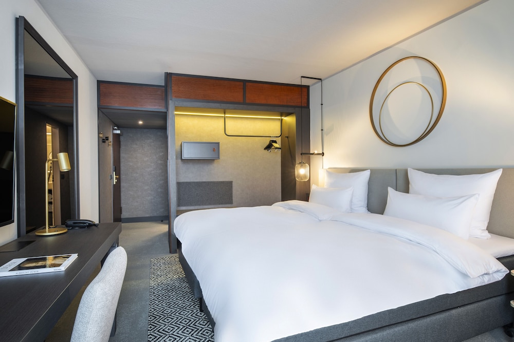 Standard Room - Photo 8
