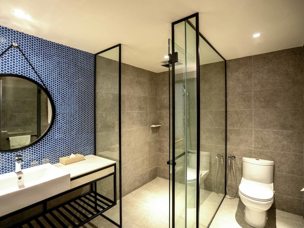 Privilege, Room, Multiple Beds, Pool Access - Photo 2