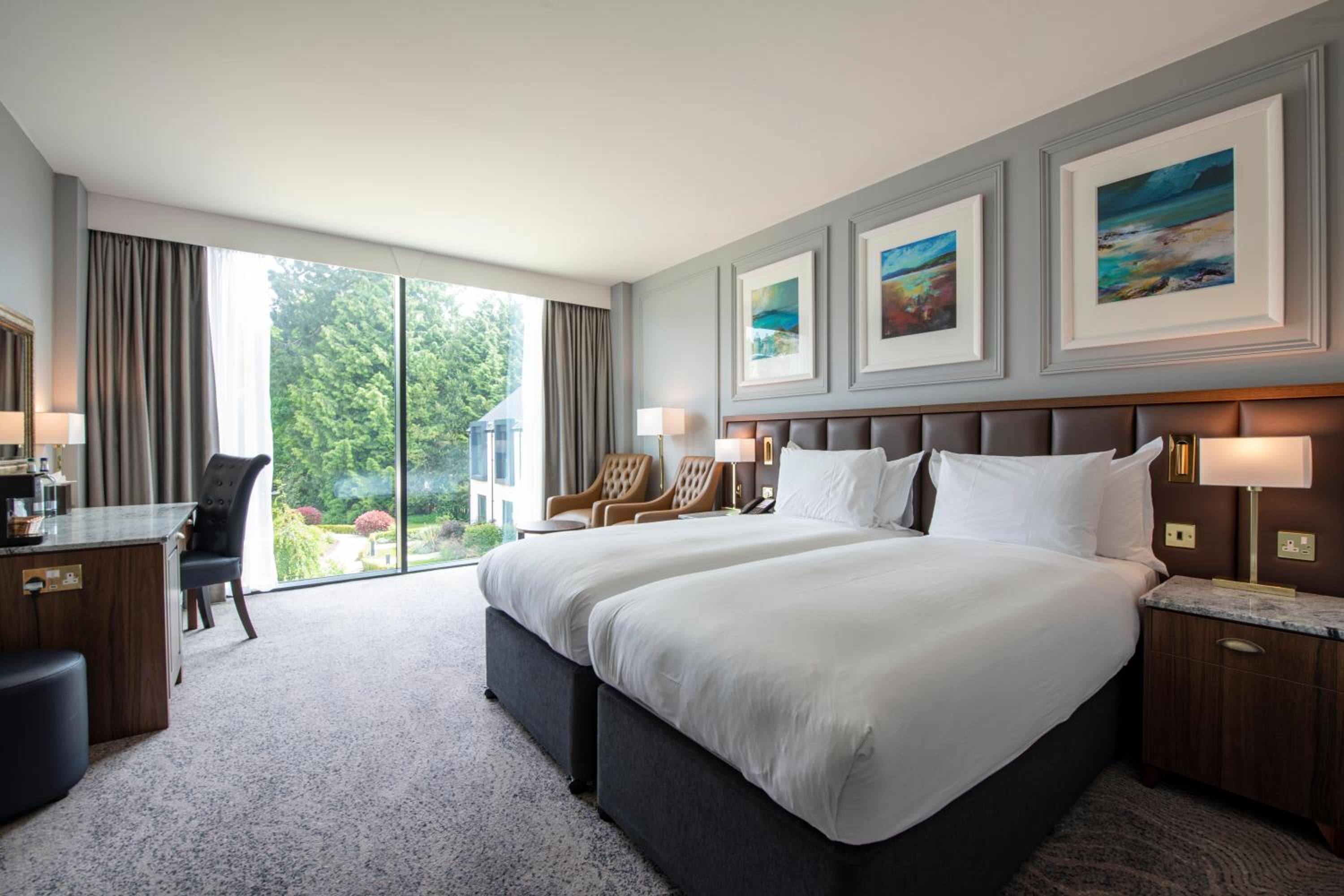 Executive King Room with River View - Converts to Twin Beds photo 1