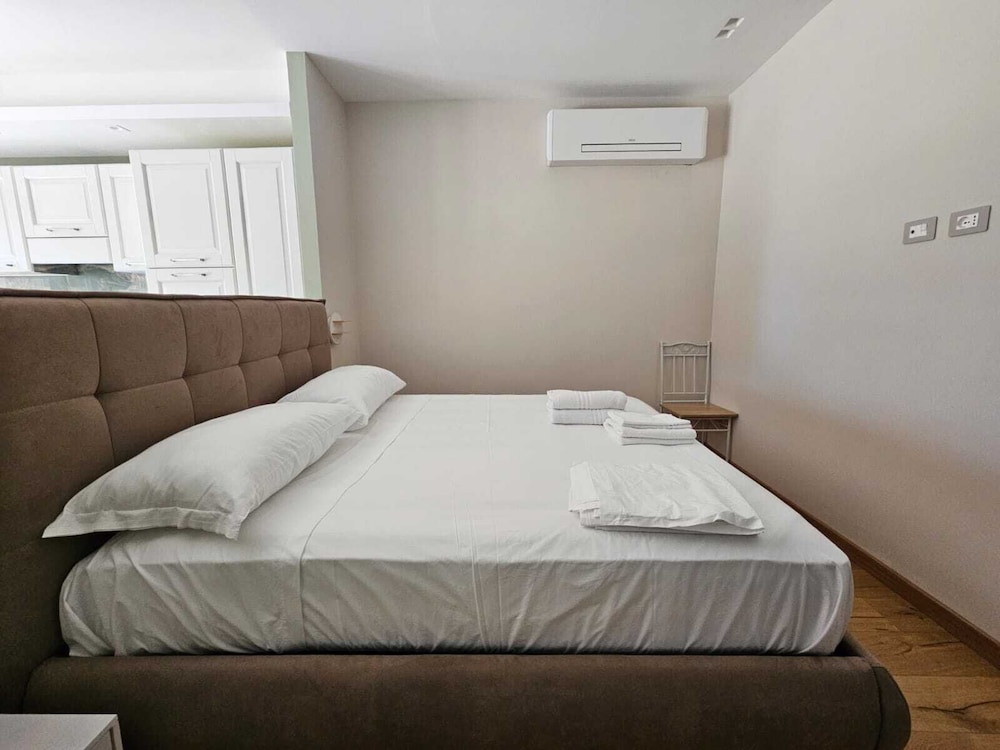 Superior Studio Suite, Patio, Garden View