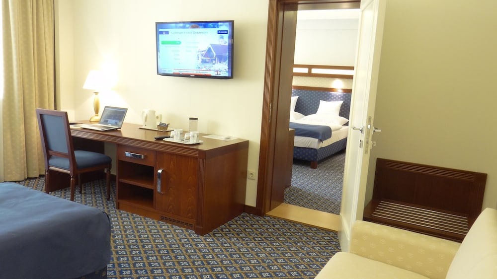 Superior Quadruple Room, 2 Bedrooms photo 3