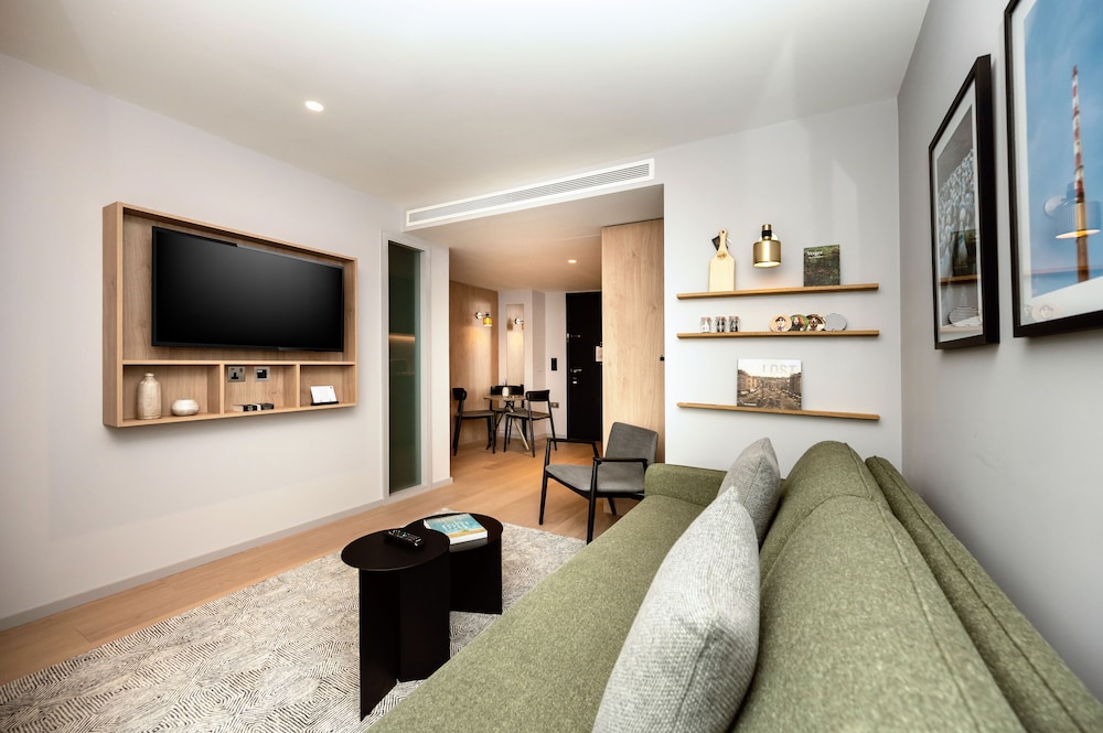 One Bedroom Apartment photo 3