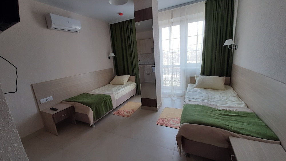 Deluxe Twin Room photo 2