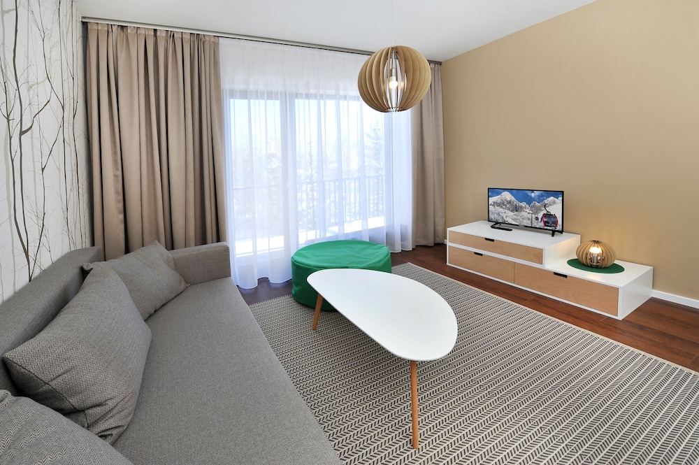 Family Apartment, Multiple Beds, Kitchenette photo 3