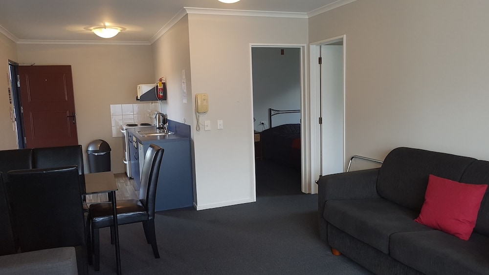 Family Apartment, 2 Bedrooms photo 3