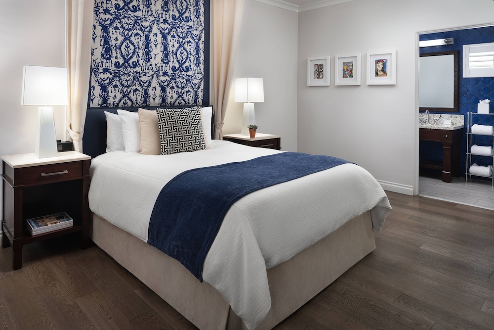Room, 1 Queen Bed photo 1