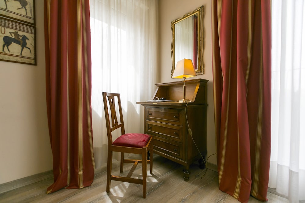 Classic Room, Multiple Beds