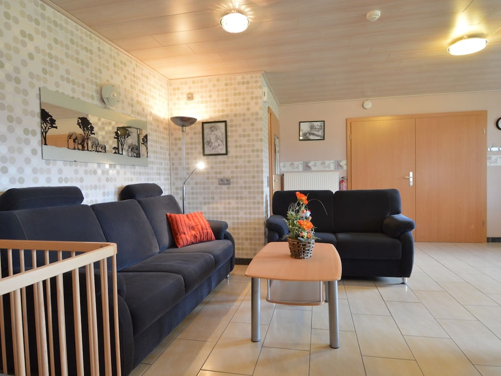 Classic House, 2 Bedrooms photo 3