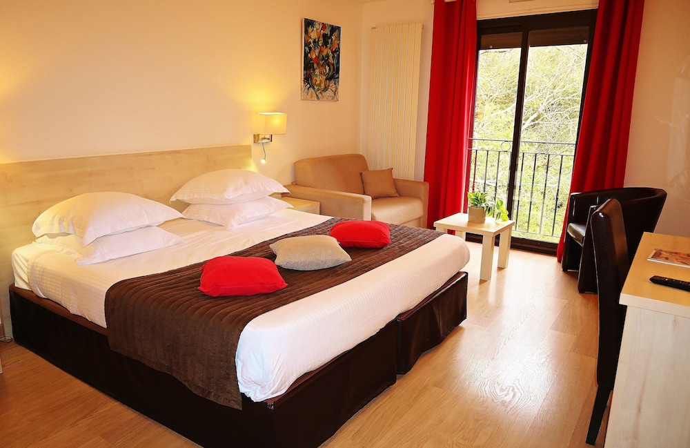 Superior Double Room - Photo 2