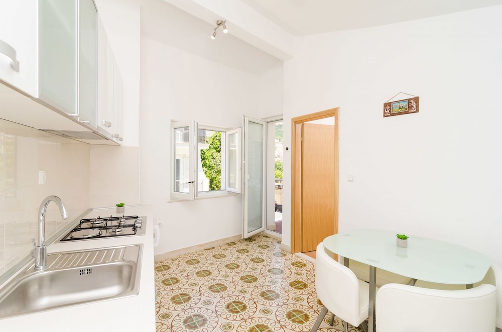 Apartment (Bari - 10 km from airport - A2(2+1))