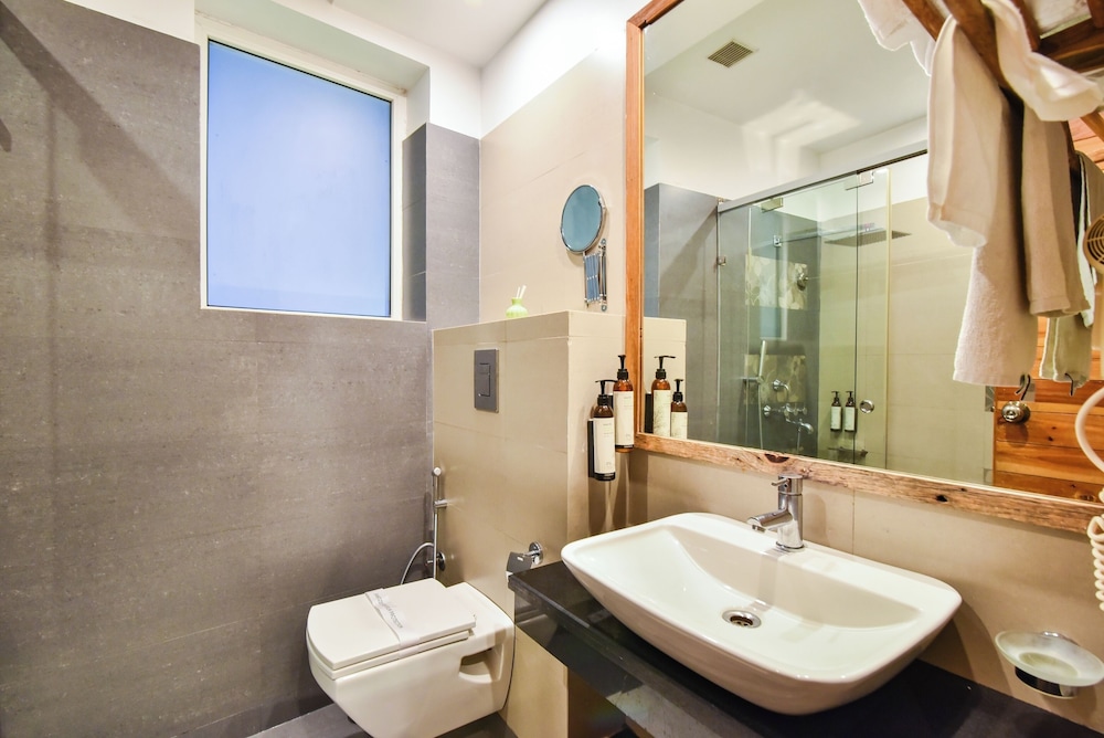 Premium Room - Photo 6