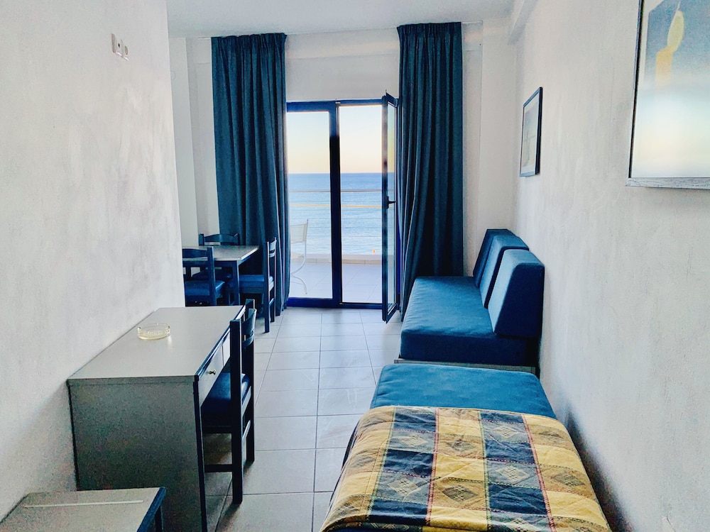 Apartment, 1 Bedroom, Sea View (2-4 adults) photo 1