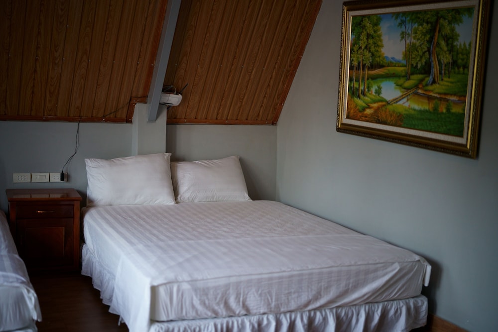 Family Room, 1 Bedroom, Mountain View photo 3