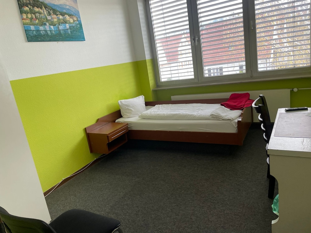 Single Room