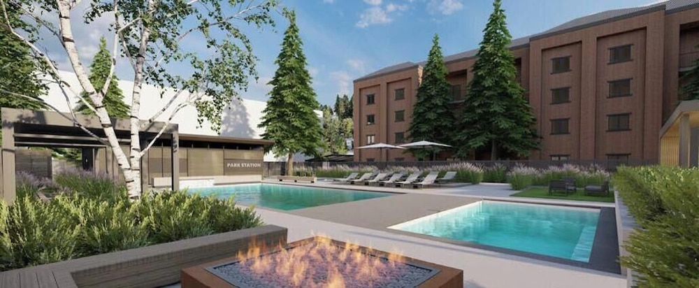 Condo, 3 Bedrooms