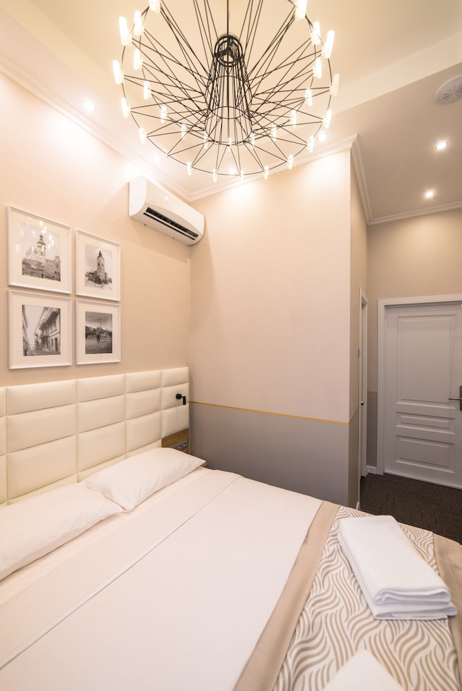Standard Double Room, No Windows