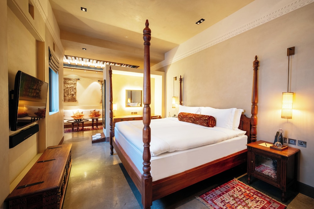 Premium Room, 1 King Bed (Chedi Deluxe Grand Room)