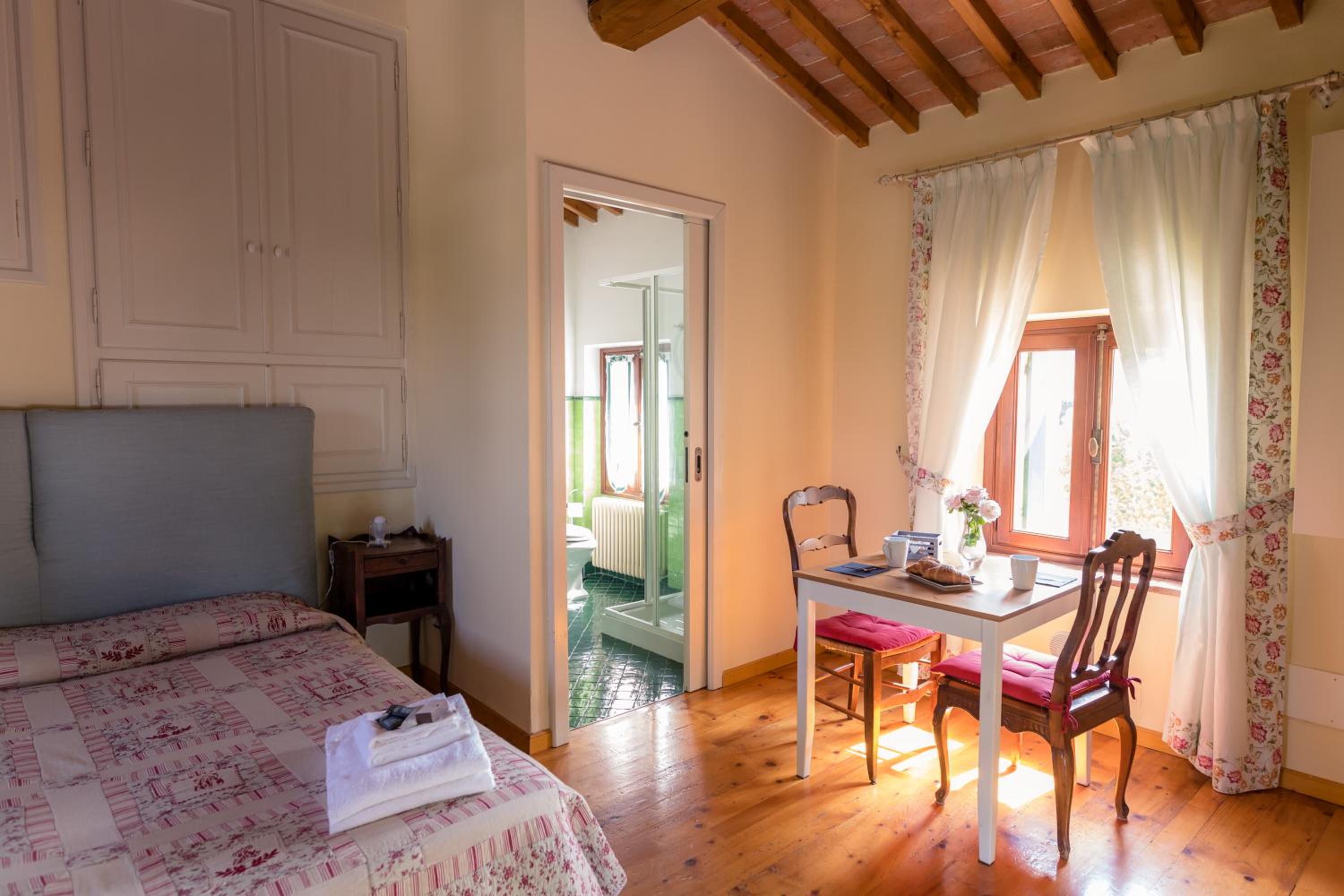One-Bedroom Apartment (2 Adults) - Annex