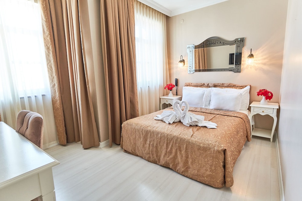 Deluxe Double Room Single Use photo 2