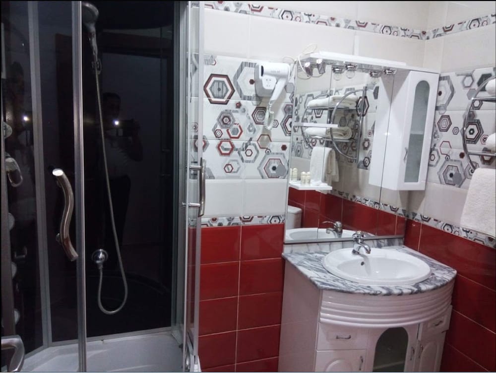 Triple Room - Photo 1