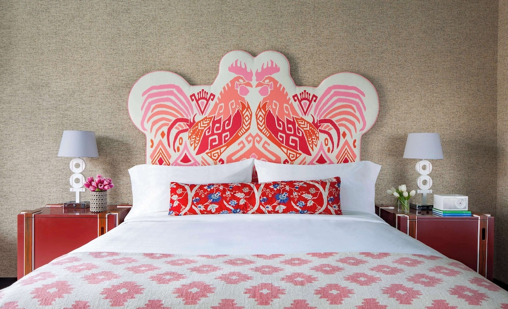 Junior Suite (Sir Big Spur King Jr Suite) - Photo 1