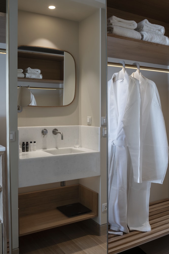 Double Room, Acropolis View - Photo 2