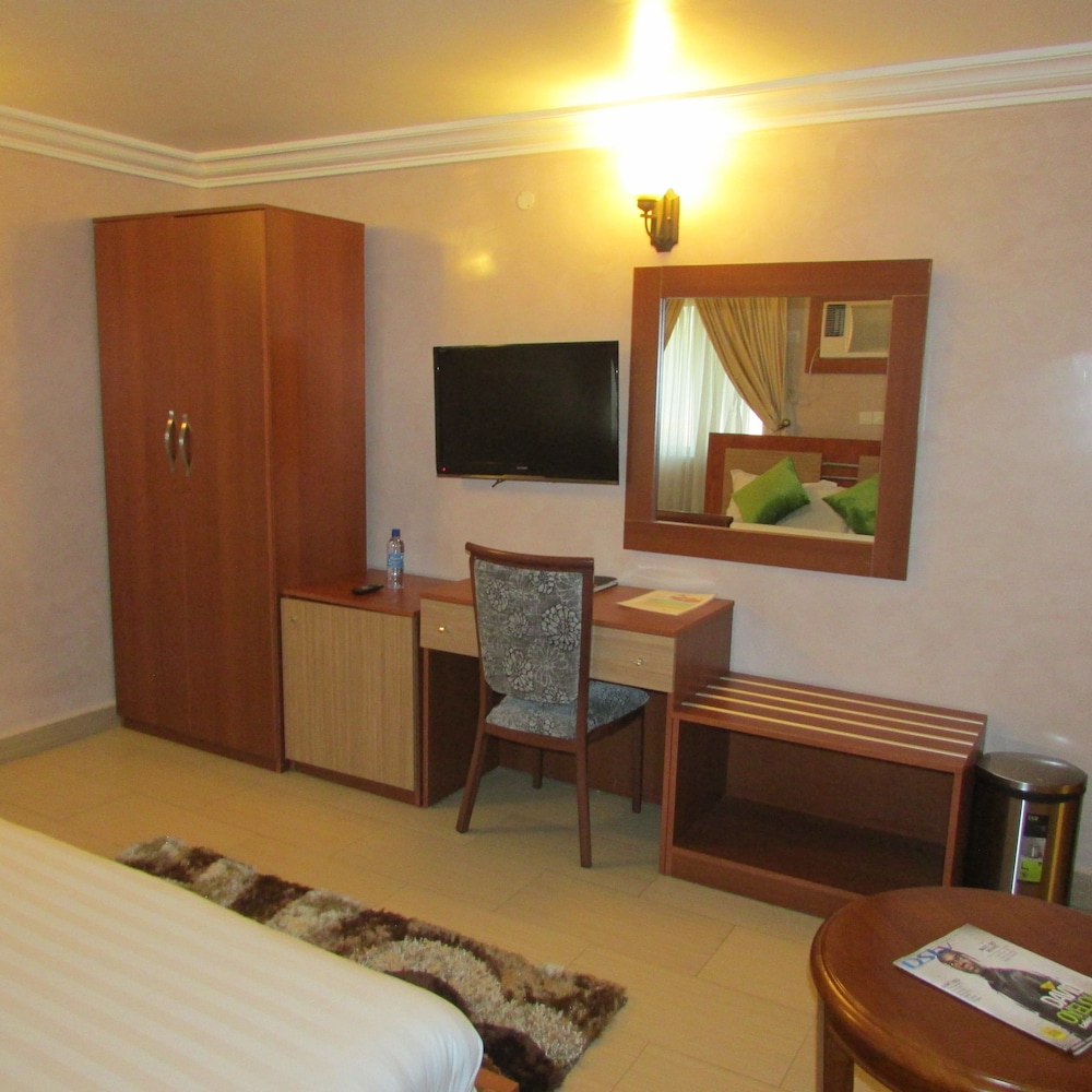 Executive Room photo 3