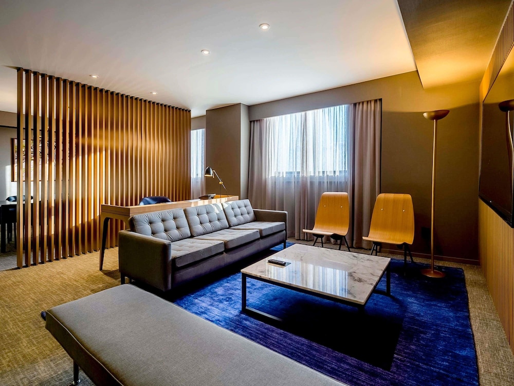 Presidential Suite, 1 King Bed, Club Lounge Access