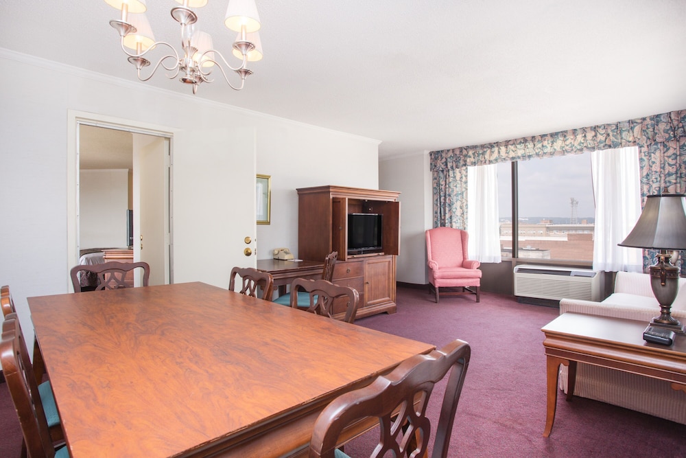 Suite, 2 Queen Beds, Non Smoking photo 1