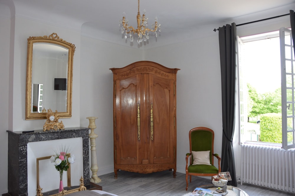 Twin Room (Borderies) photo 1