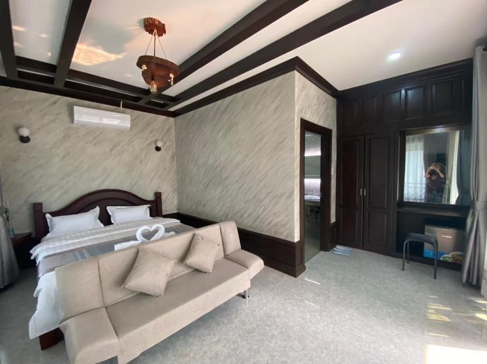 Superior Room Mountain View (Jacuzzi) photo 1