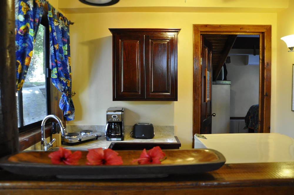 Royal Bungalow photo 2