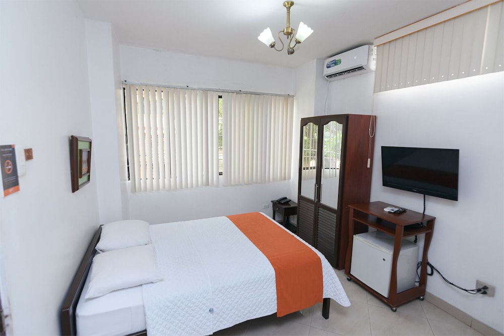 Business Room, 1 Bedroom photo 2