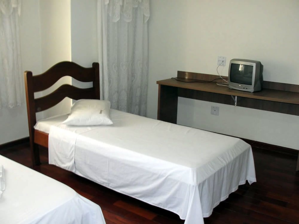 Standard Room photo 2
