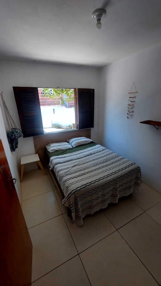 Economy House photo 2