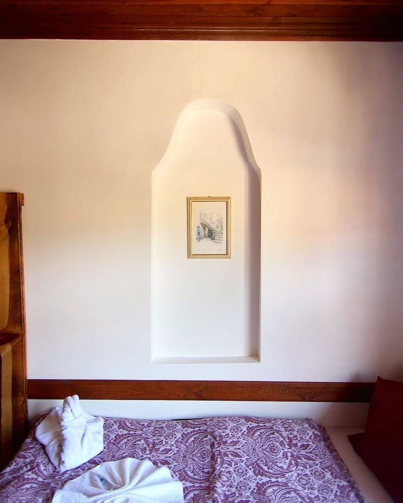 Standard Room - Photo 8