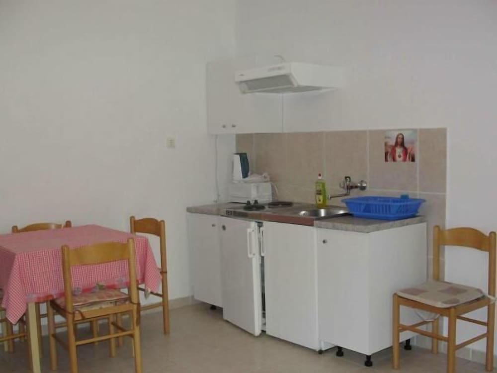 Apartment (Apartments Boguvila - One-Bedroom Apa) photo 3