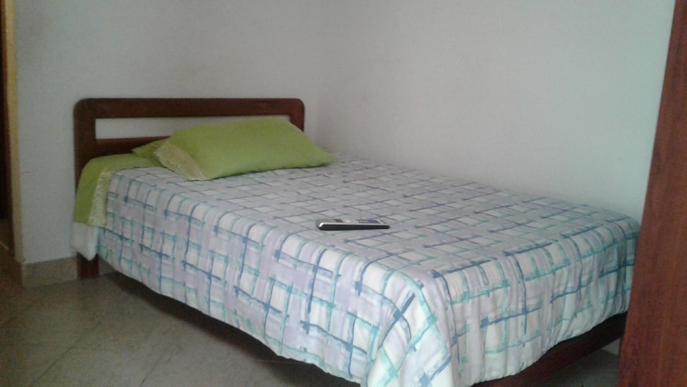 Economy Double Room photo 2