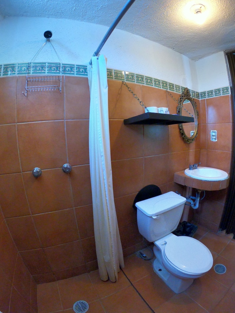 Basic Room photo 2