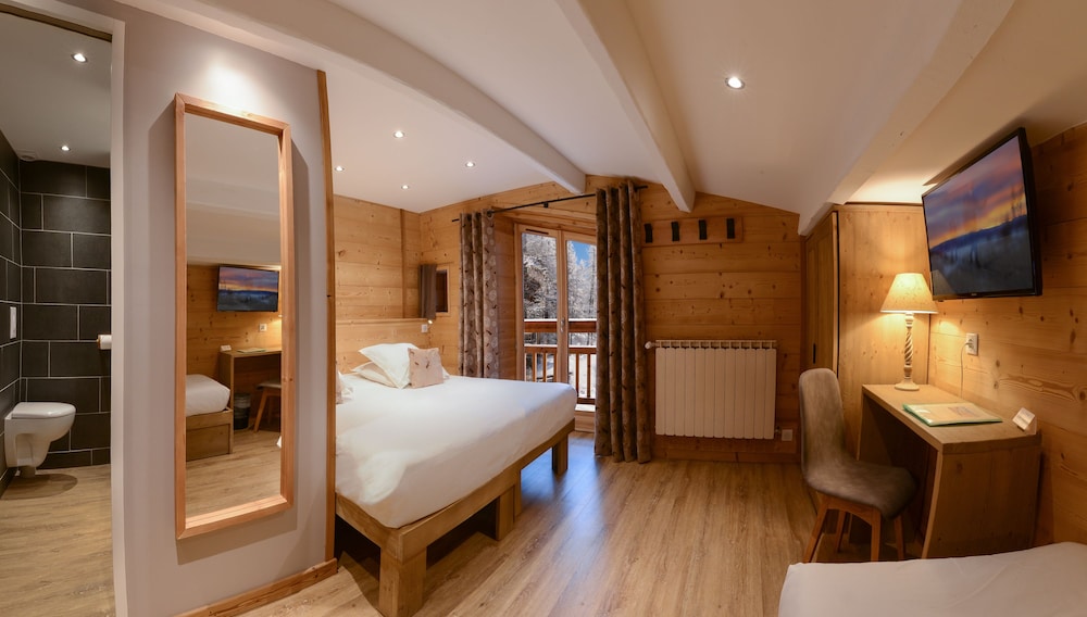 Triple Room photo 2