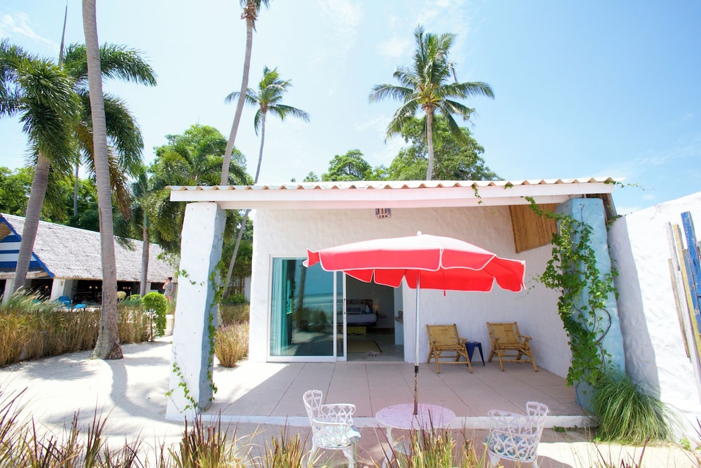 Suite, Beachfront - Photo 5