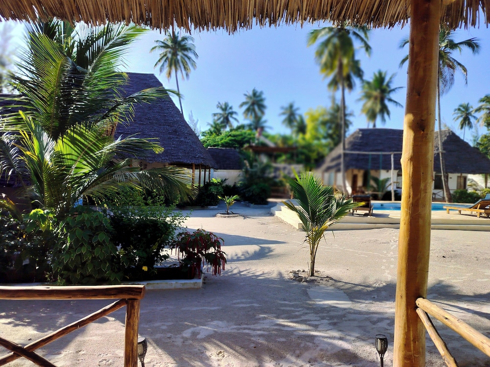 Family Bungalow, Multiple Beds, Private Pool, Pool View