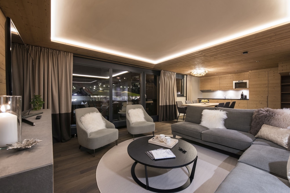Premium Apartment