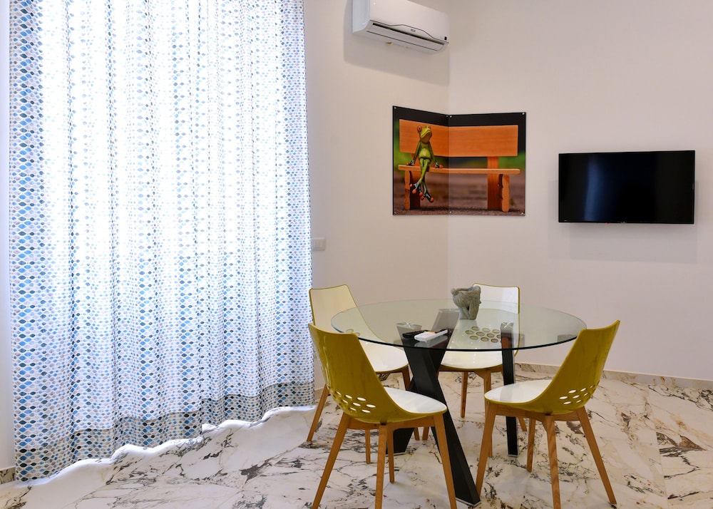Exclusive Apartment, 1 Bedroom, Annex Building - Photo 8