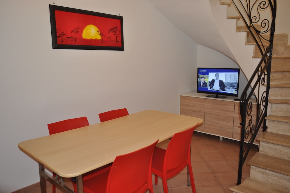 Apartment, 2 Bedrooms photo 3
