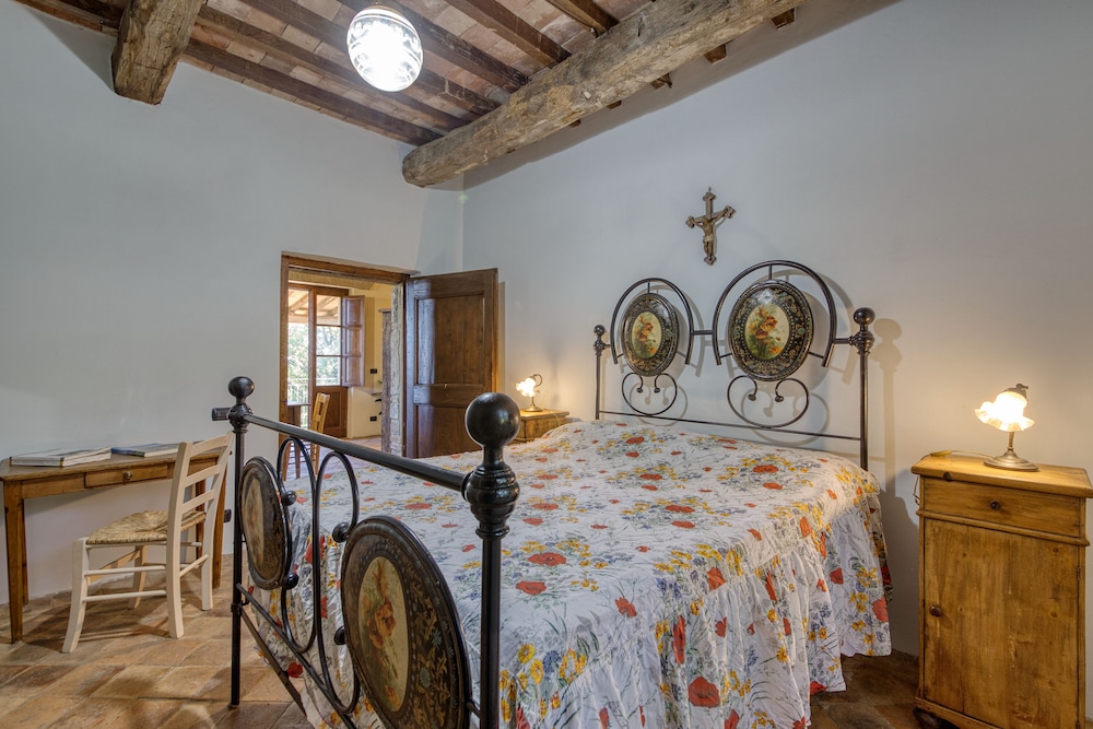 Family Chalet, 1 Bedroom (Chalet In Enchanted Forest Private) photo 1
