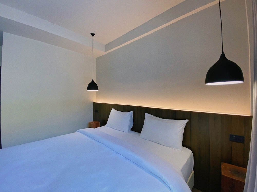 Comfort Double Room, 1 King Bed, Garden Area - Photo 7
