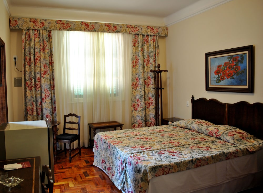 Standard Room, Non Smoking - Photo 1