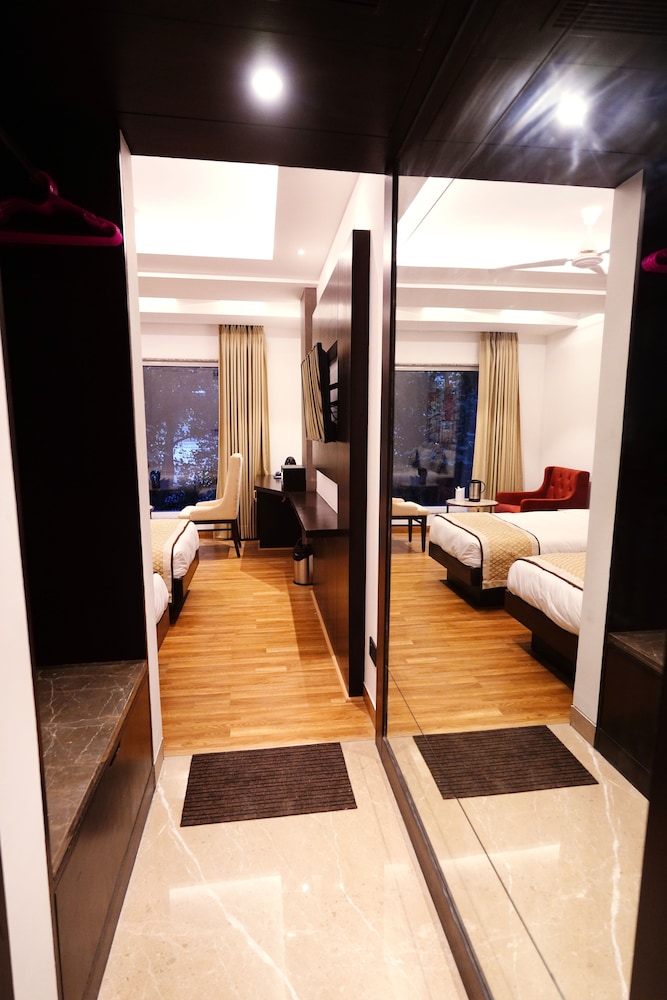 Executive Double Room photo 2